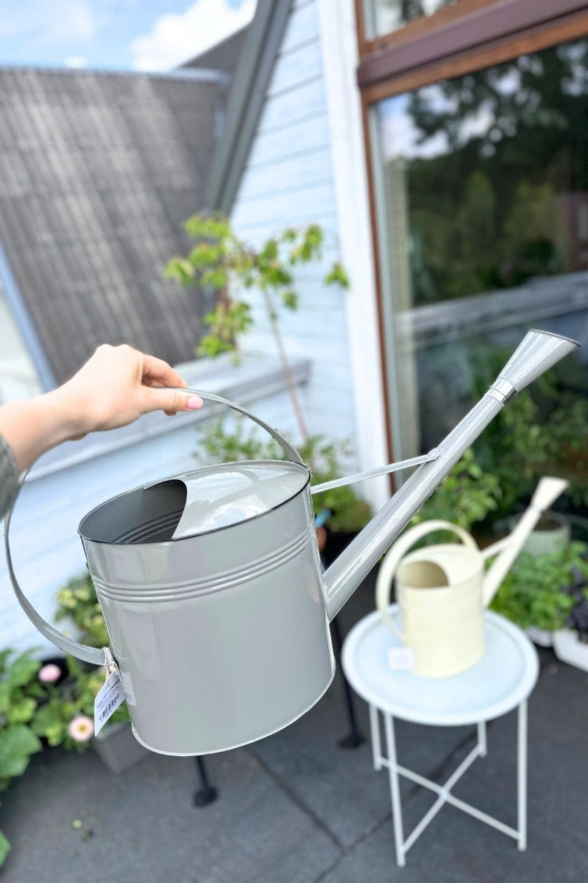 Laistytuvas (metalinis, 7,7 l)