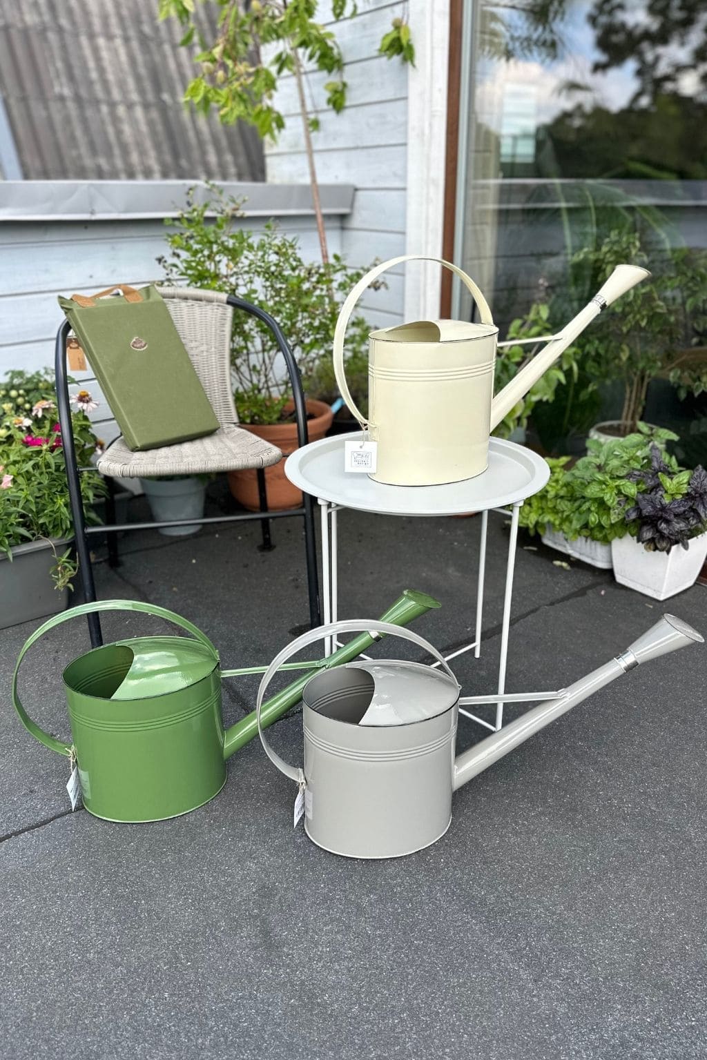 Laistytuvas (metalinis, 7,7 l)