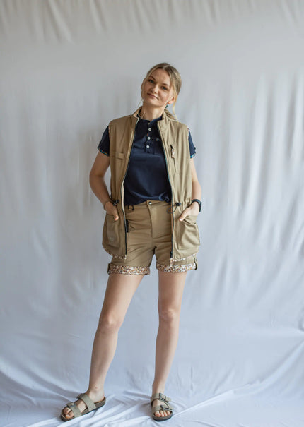 Sodo šortai (smėliniai)