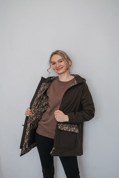 Gėlėta striukė (ruda)