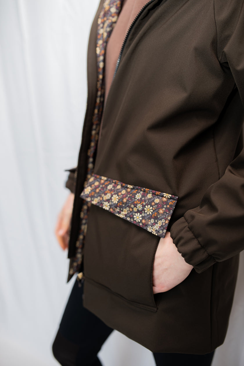 Gėlėta striukė (ruda)