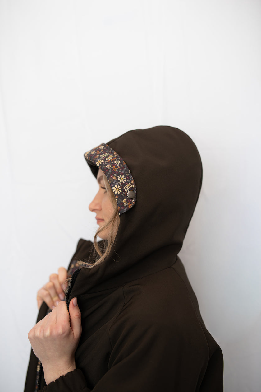 Gėlėta striukė (ruda)