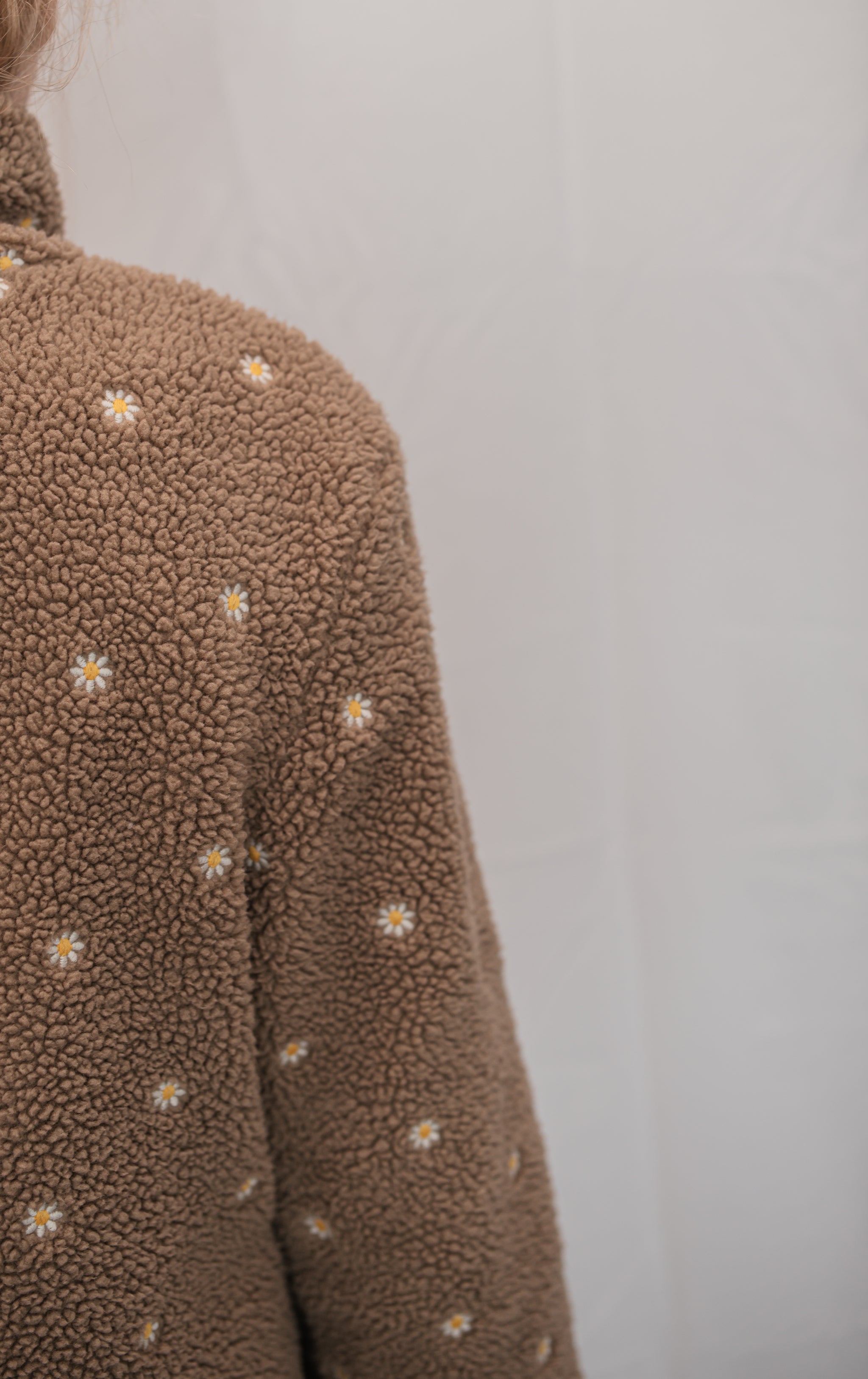 Gėlėtas teddy paltukas