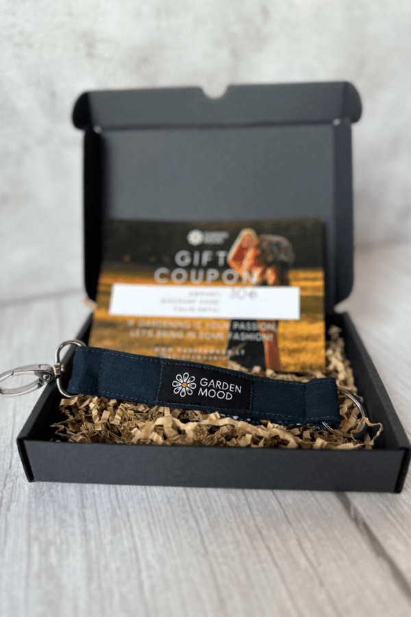Gift set "Choose yourself for 30" + key chain