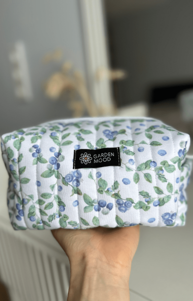 Cosmetic bag "Blueberry"